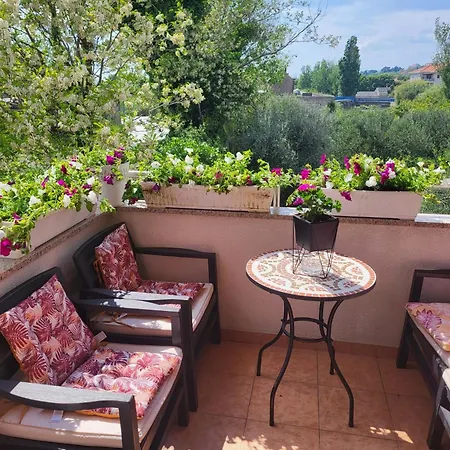 Apartment Aurea Solin